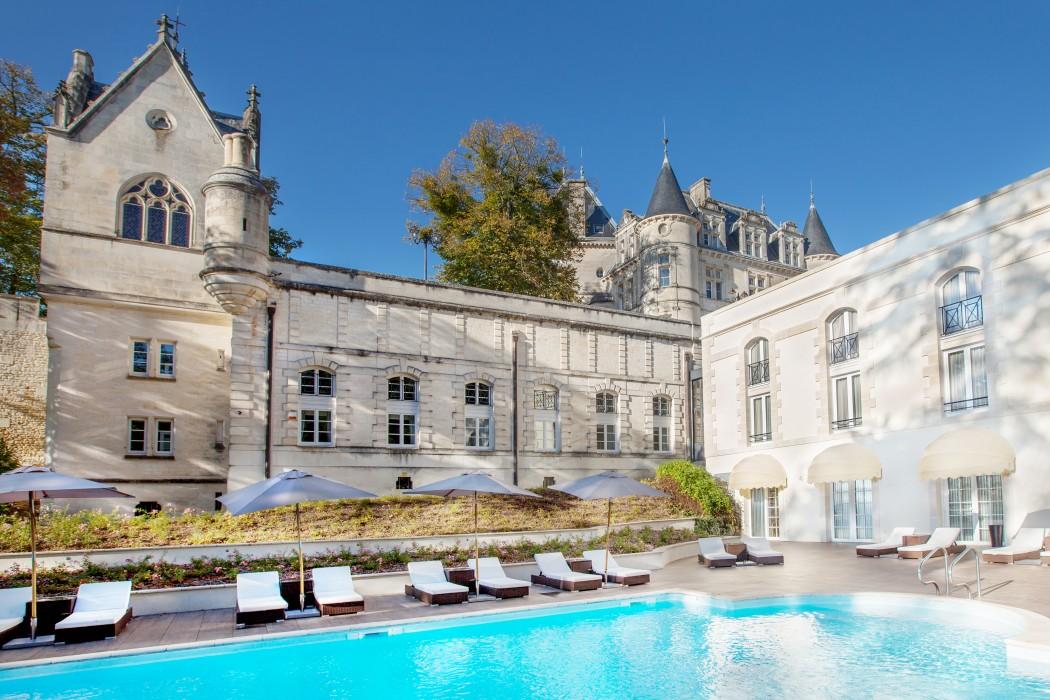 Chateau De Mirambeau - Relais & Chateaux Eksteriør billede