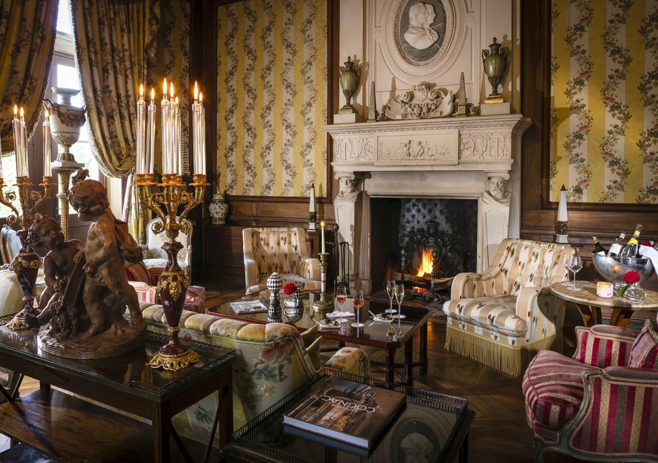 Chateau De Mirambeau - Relais & Chateaux Eksteriør billede