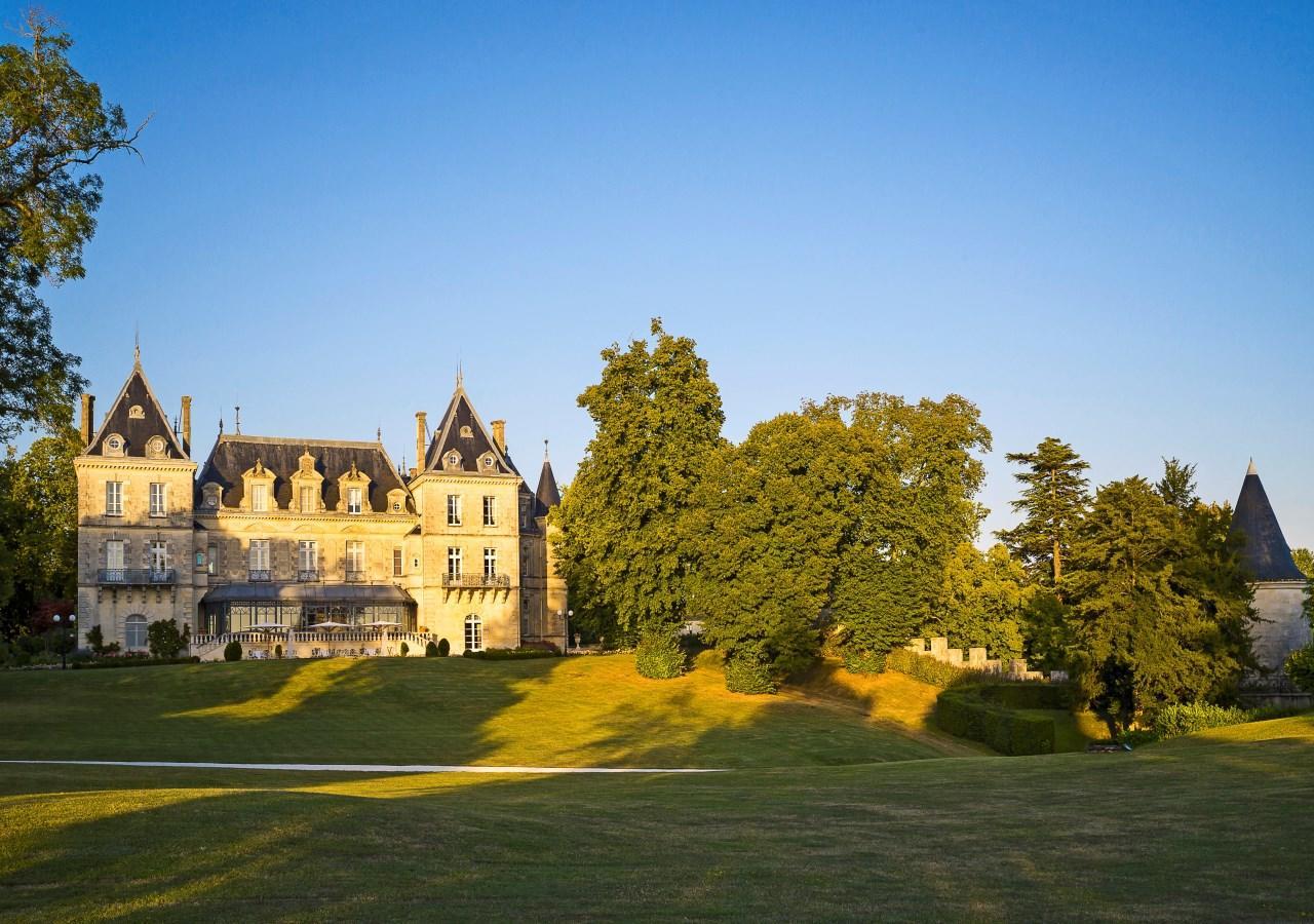 Chateau De Mirambeau - Relais & Chateaux Eksteriør billede