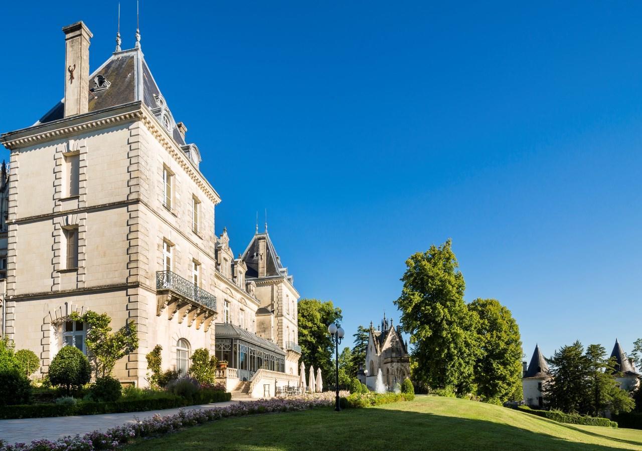 Chateau De Mirambeau - Relais & Chateaux Eksteriør billede
